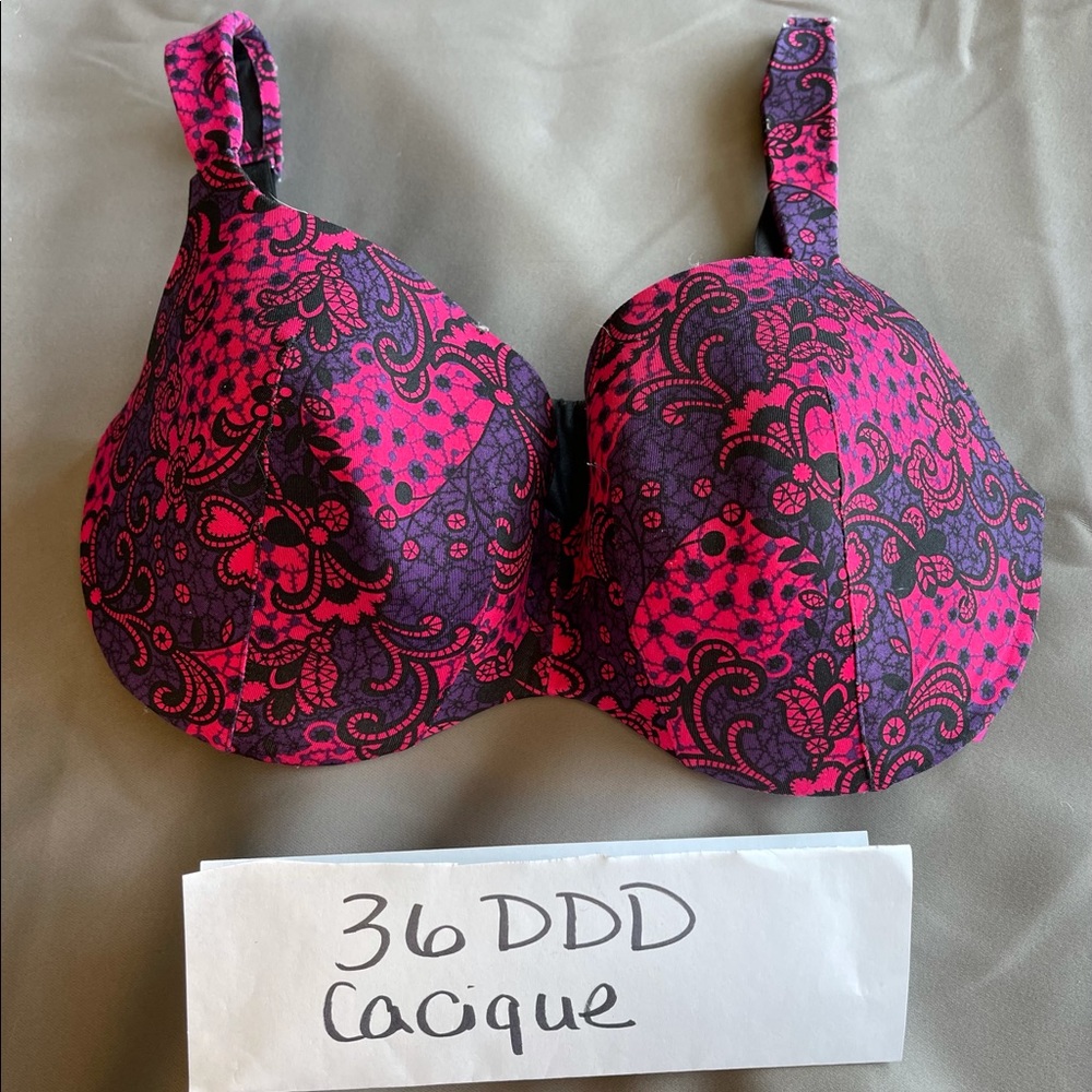36DDD multi cacique
